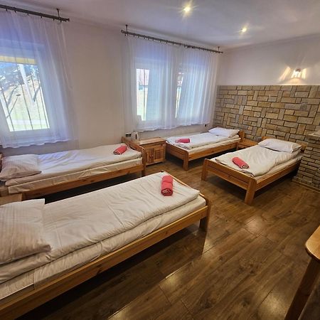 Pod Kamiennikiem Hotel Trzemesnia Екстериор снимка