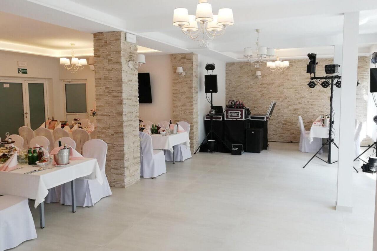 Pod Kamiennikiem Hotel Trzemesnia Екстериор снимка