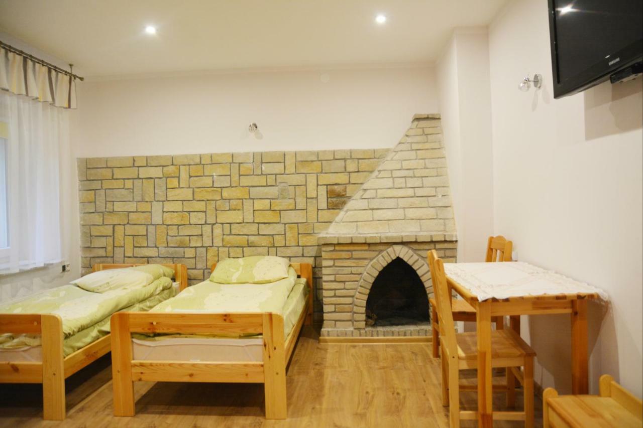 Pod Kamiennikiem Hotel Trzemesnia Екстериор снимка