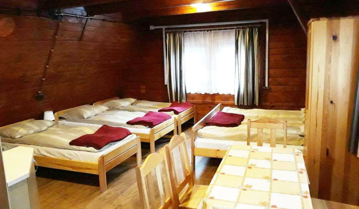 Pod Kamiennikiem Hotel Trzemesnia Екстериор снимка