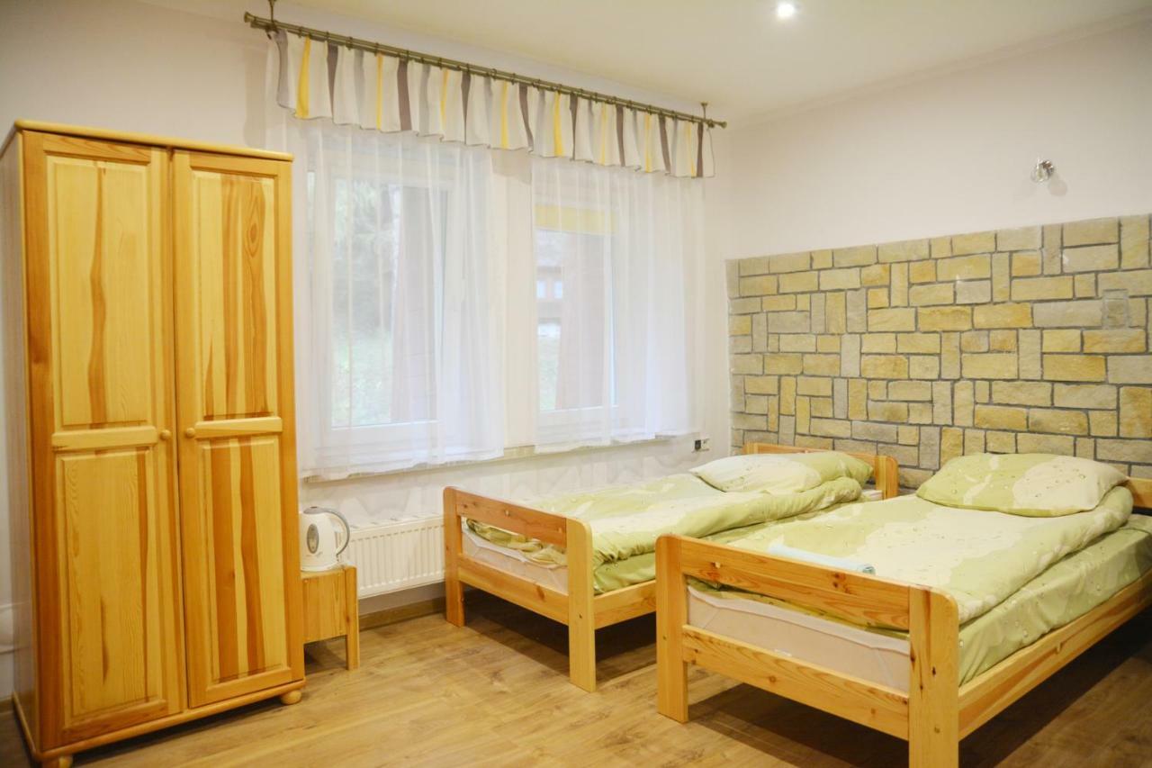 Pod Kamiennikiem Hotel Trzemesnia Екстериор снимка