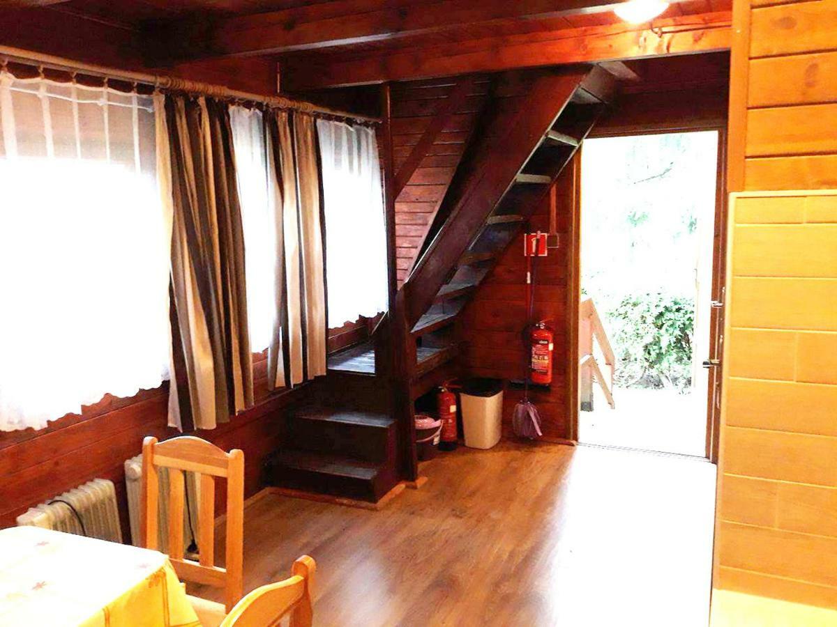 Pod Kamiennikiem Hotel Trzemesnia Екстериор снимка